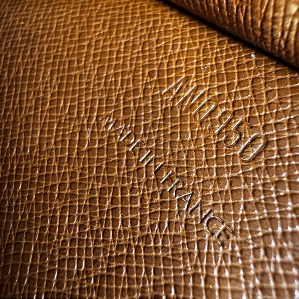 Gorgeous Louis Vuitton vintage long Sarah monogram, wallet, great condition - Picture 13 of 14